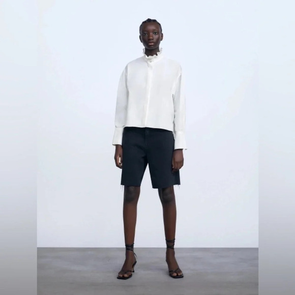 ZARA Jewel Buttons  Poplin Cropped Shirt SIZE L - Picture 4 of 12